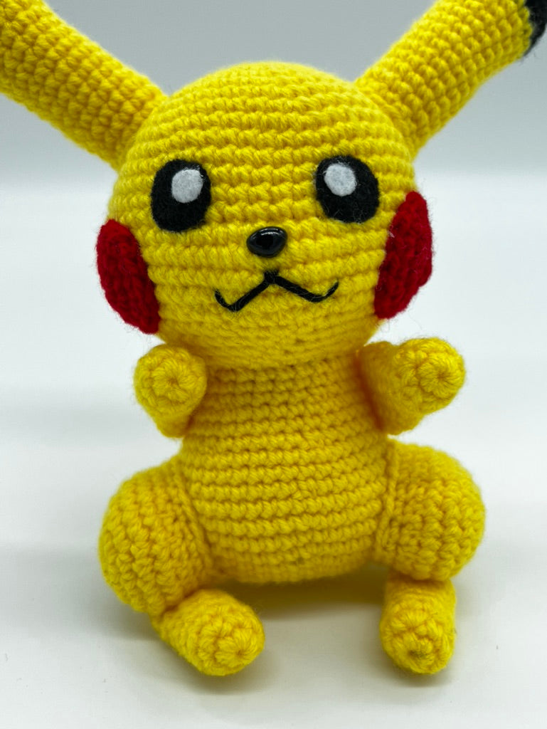 Pikachu Pokemon - Knitted Amigurumi