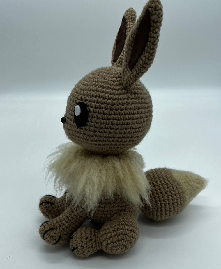 Eevee Pokemon - Knitted Amigurumi