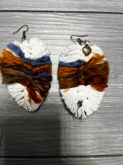 Small Feathered Earings