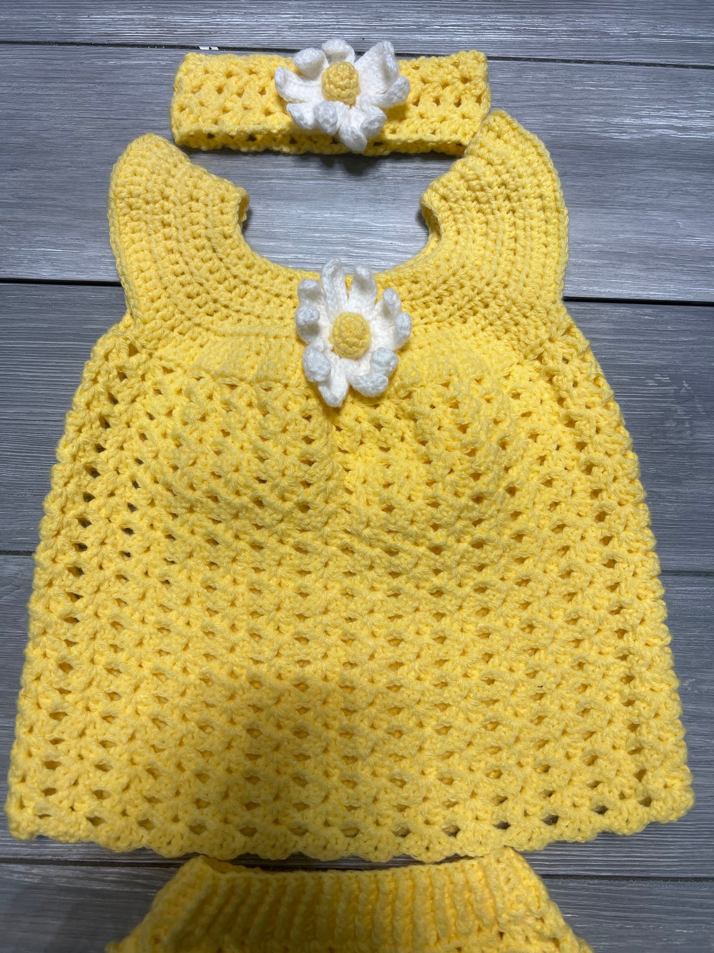 Yellow Daisy Baby Dress Set